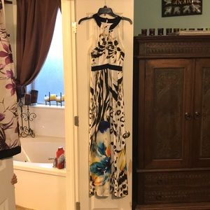 Size 2 Beautiful Long Dress.